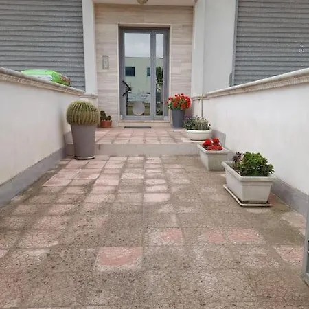 Casa Tellina, Ampia E Silenziosa Con Parcheggio E Dehor Apartment Ostuni