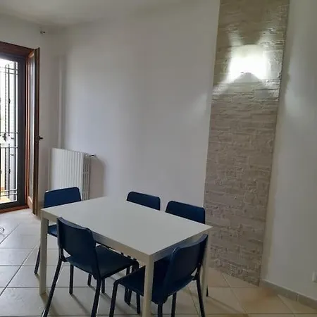 Casa Tellina, Ampia E Silenziosa Con Parcheggio E Dehor