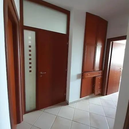Apartman Casa Tellina, Ampia E Silenziosa Con Parcheggio E Dehor